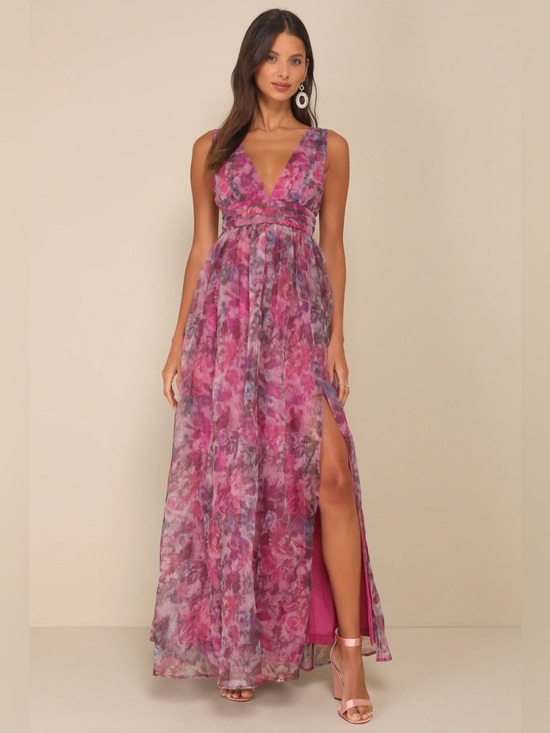 Lulus Dresses & Skirts - Lulu's Pink Floral Chiffon V‑Neck Maxi Dress with Side Slit